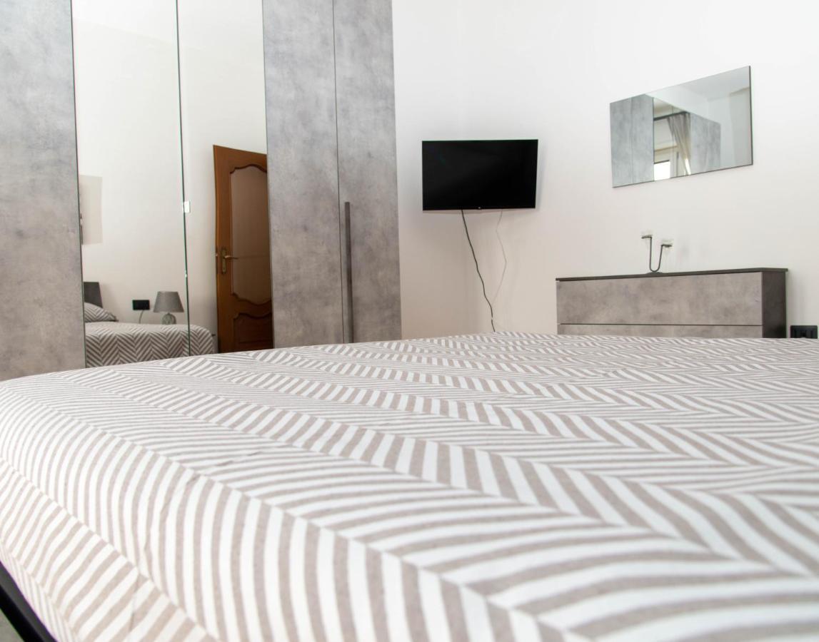 Appartement A Casa Di Ivy E Baby à Turin Extérieur photo